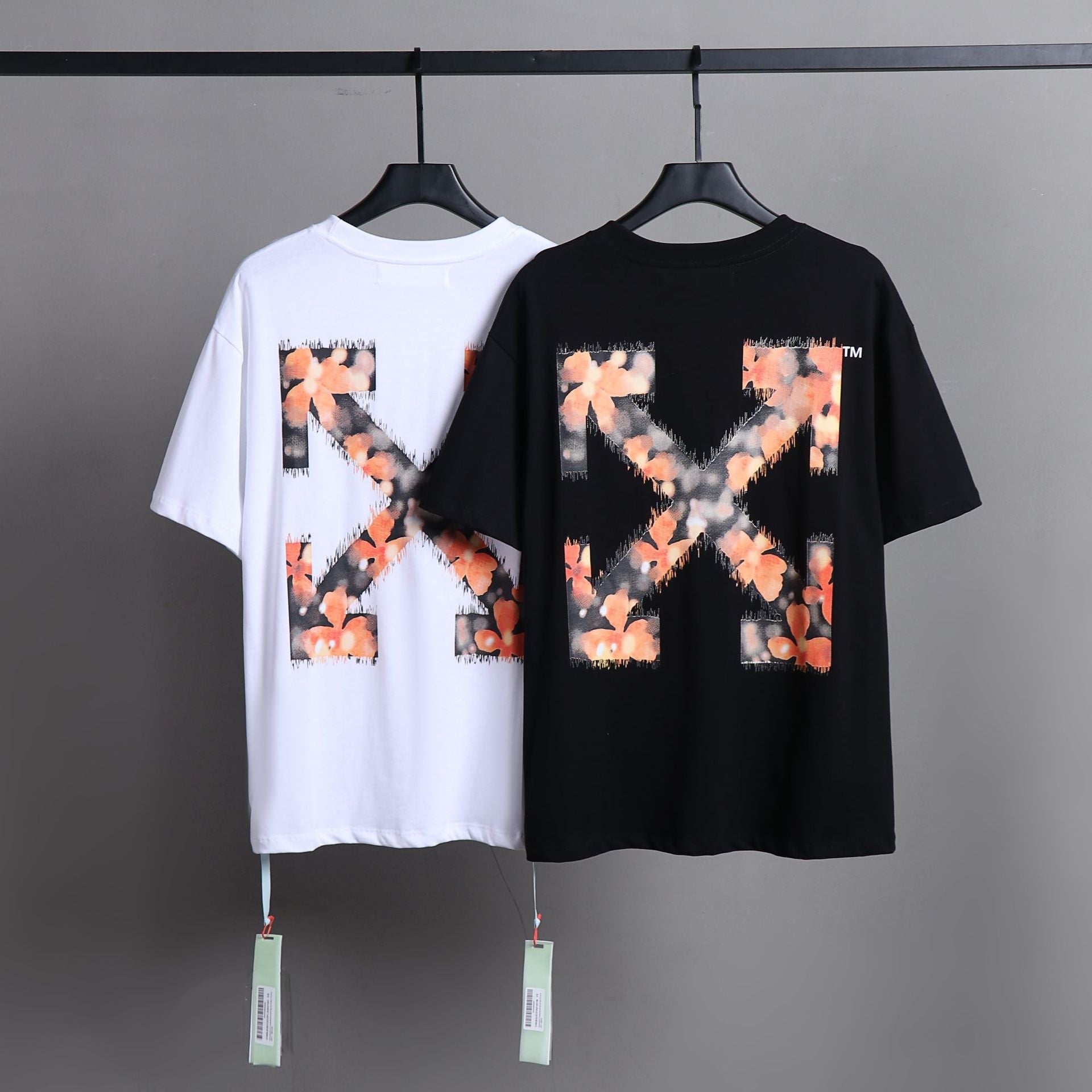 OFF WHITE T-Shirts