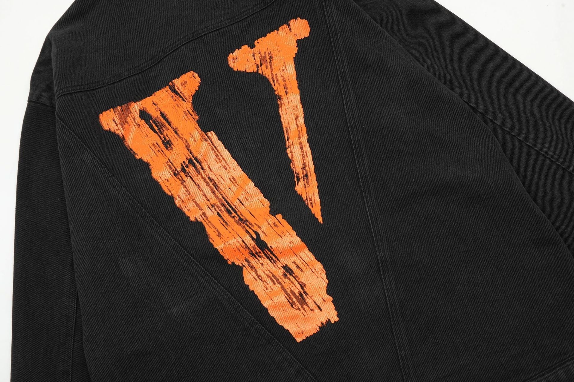 VLONE embroidered letter denim jacket